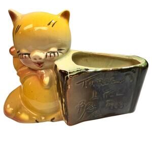 Shawnee Vintage Three Little Pigs Story Book Planter Painted Ceramic 7 in